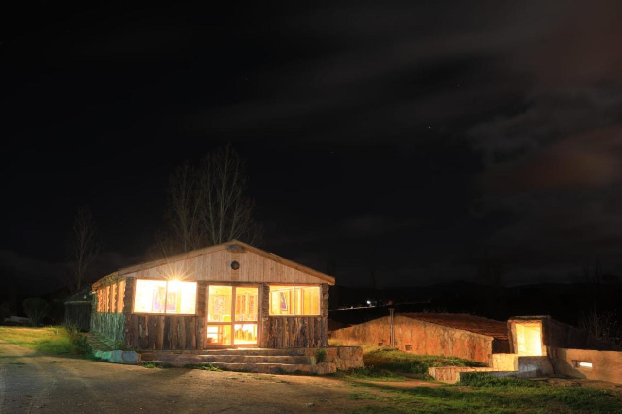 Ferme D'Hote La Vallee Hotel Azrou Exterior photo